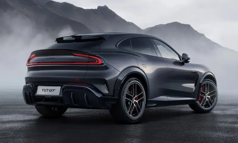 Parece uma Ferrari, mas não é: Xiaomi YU7 GT chega em maio com desempenho absurdo