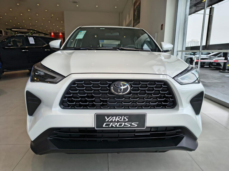 Toyota Yaris Cross XR 2026 em detalhes: os destaques positivos e negativos