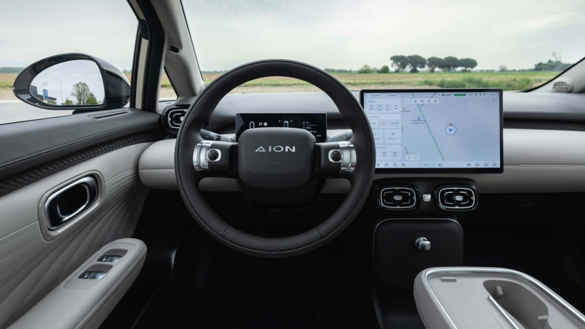 Avaliação do novo GAC Aion UT: o elétrico compacto que quer ganhar espaço no Brasil