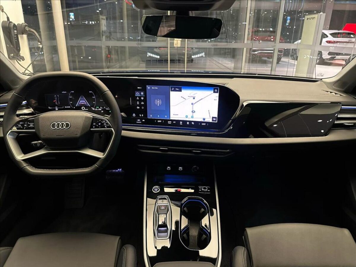 Audi A5 2026: desempenho e tração integral são os destaques do sedã premium