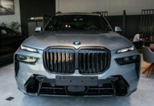 BMW X7 de R$ 1 milhão mostra luxo extremo e detalhes que parecem de jatinho particular BMW X7 de R$ 1 milhão mostra luxo extremo e detalhes que parecem de jatinho particular