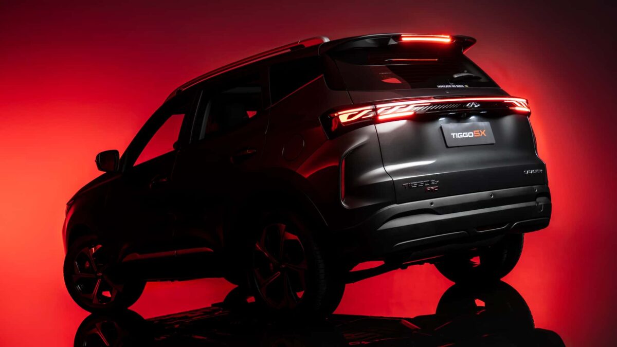 Maior ou mais equipado? Caoa Chery Tiggo 7 Sport e Tiggo 5X Pro entram em duelo