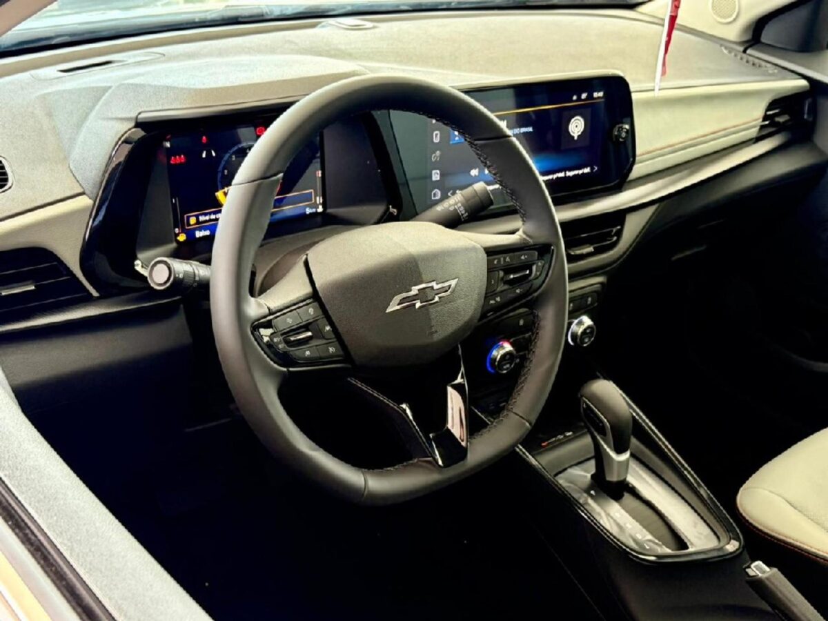 Chevrolet Sonic RS ou Premier: veja as principais diferenças entre as versões