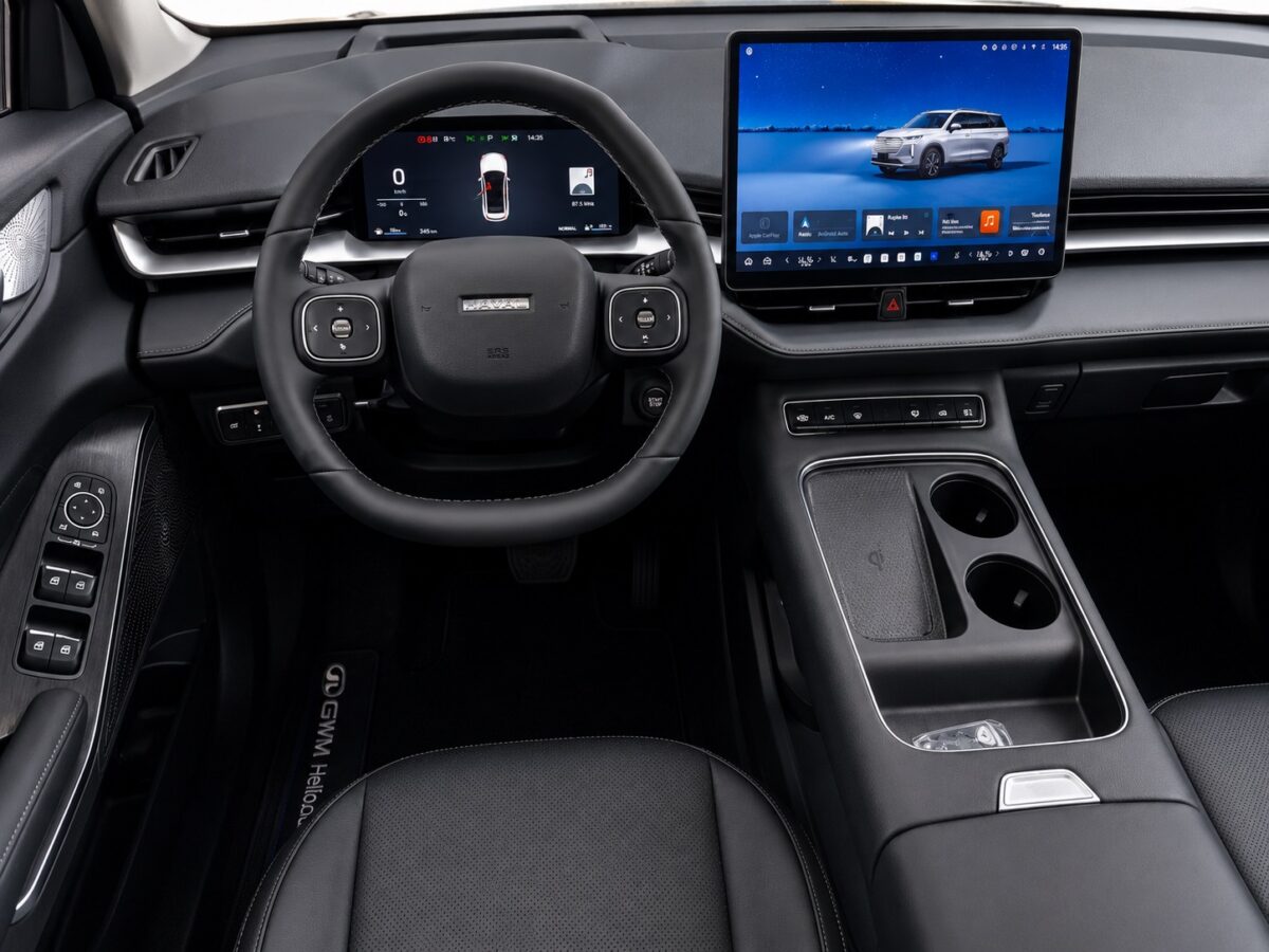 Central multimídia do Haval H6 2026 concentra funções do carro e amplia personalização