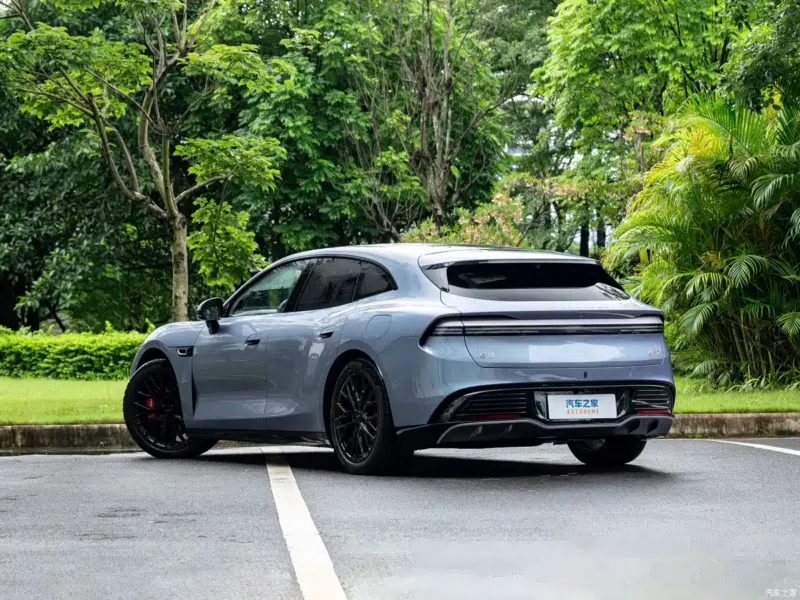 Nova Aistaland GT7 chega à pré-venda mirando o crescente segmento de shooting brakes