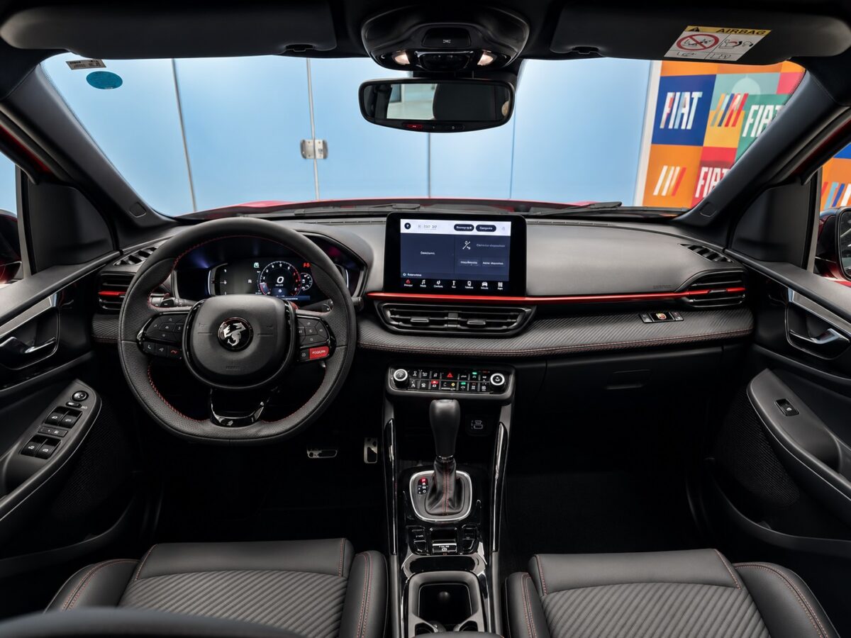 Fiat Fastback Abarth 2026 aposta em 185 cv para quem ainda busca prazer ao dirigir