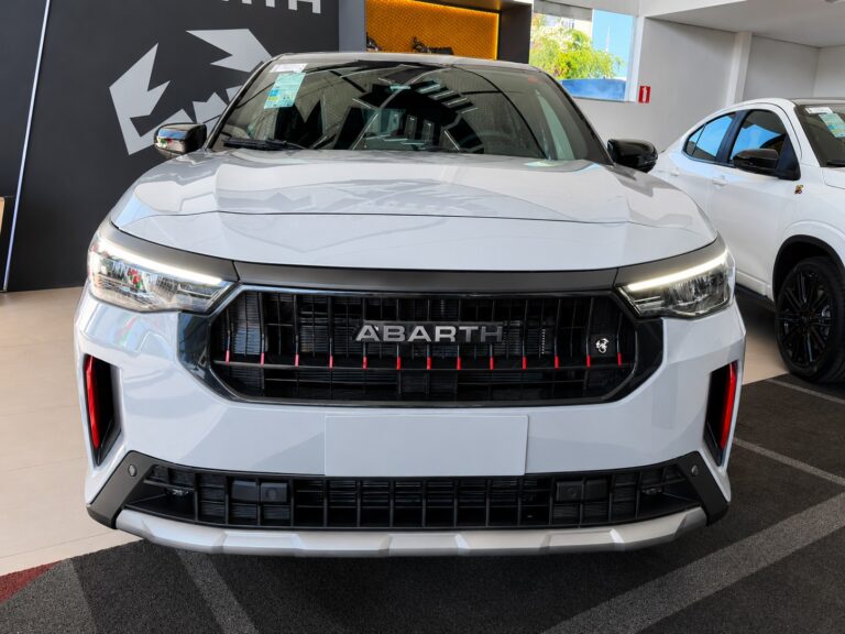 Fiat Pulse Abarth 2026 combina 185 cv e uso diário, mas ainda faz algumas concessões