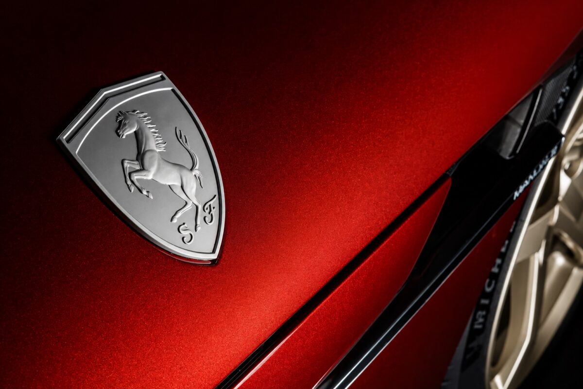 Ferrari resgata pedal de embreagem e câmbio em H na 12Cilindri, mas solução tem um segredo