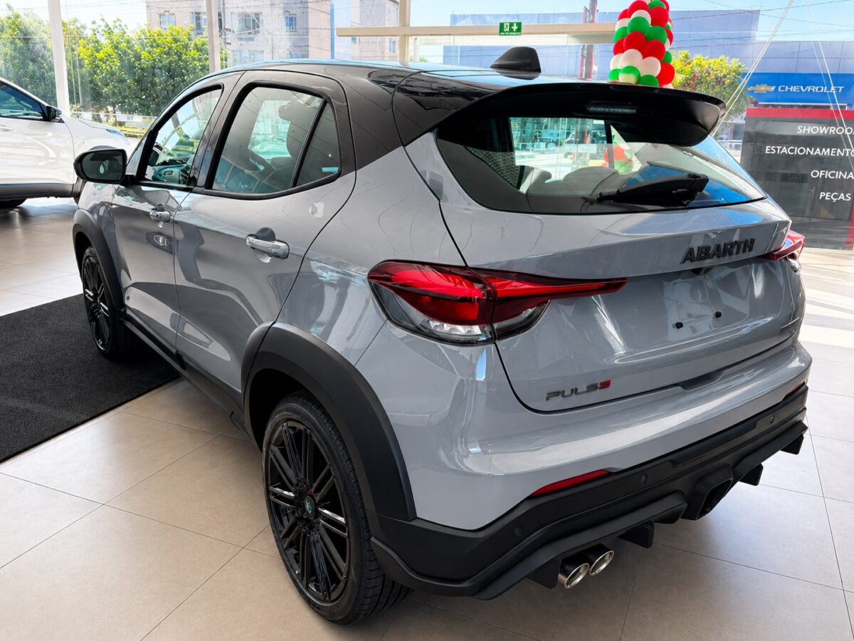 Fiat Pulse Abarth 2026 combina 185 cv e uso diário, mas ainda faz algumas concessões