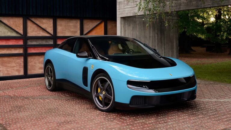 Nissan reage ao lançamento do Ferrari Luce com provocação nas redes