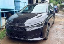 Novo Honda City 2028 aparece sem camuflagem e grade iluminada chama atenção Novo Honda City 2028 aparece sem camuflagem e grade iluminada chama atenção