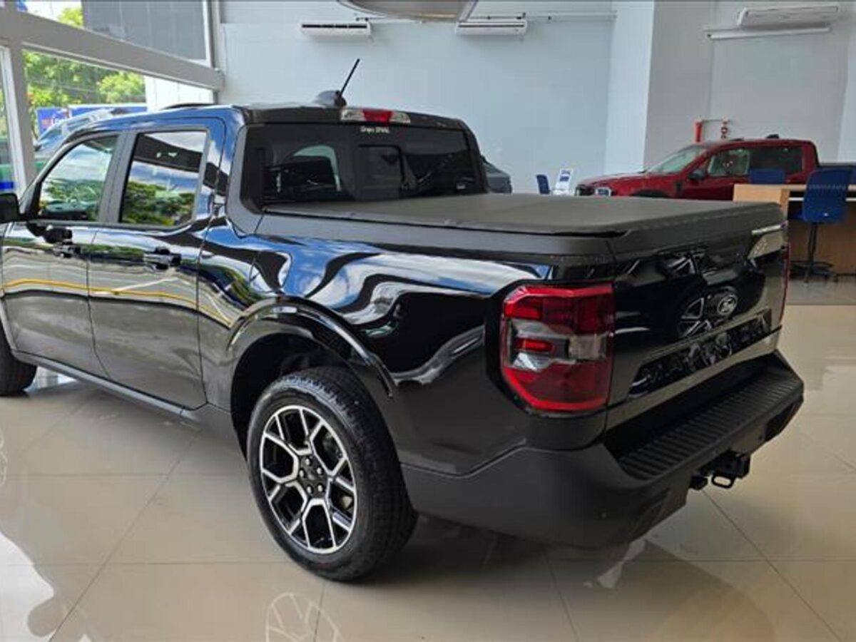 Ford Maverick híbrida ou Tremor? A diferença vai muito além do consumo