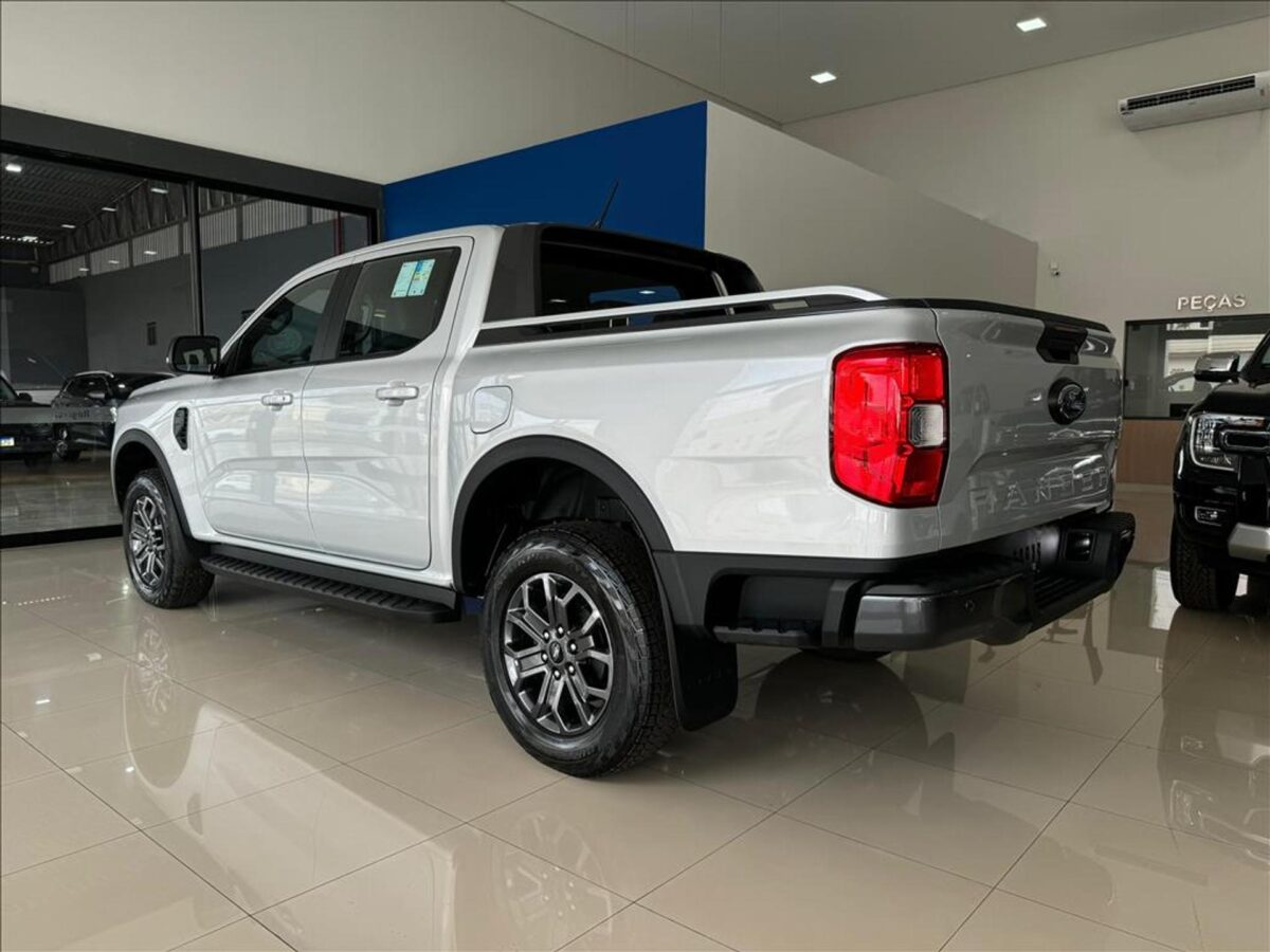 Qual Ford Ranger comprar? Comparativo mostra versões com desconto em maio