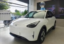 Carros elétricos vivem boom em 2026 e vendas disparam no país Geely EX2 despenca para R$ 99 mil com desconto exclusivo para Uber e táxi