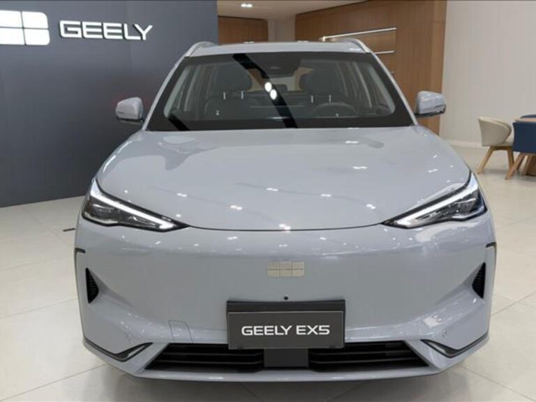Novo Geely EX5 EM-i Max 2026 promete luxo e economia por preço que surpreende