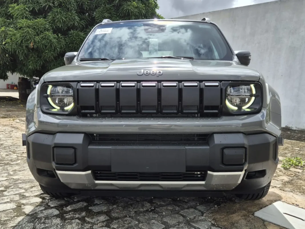 Novo Jeep Renegade Altitude 2027 ficou mais barato e já começou a chamar atenção nas lojas