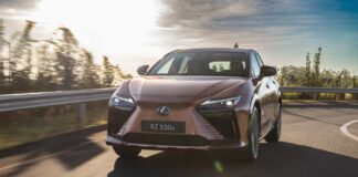 Testei o Lexus RZ 500e: silêncio absoluto, acabamento premium e 10 anos de garantia