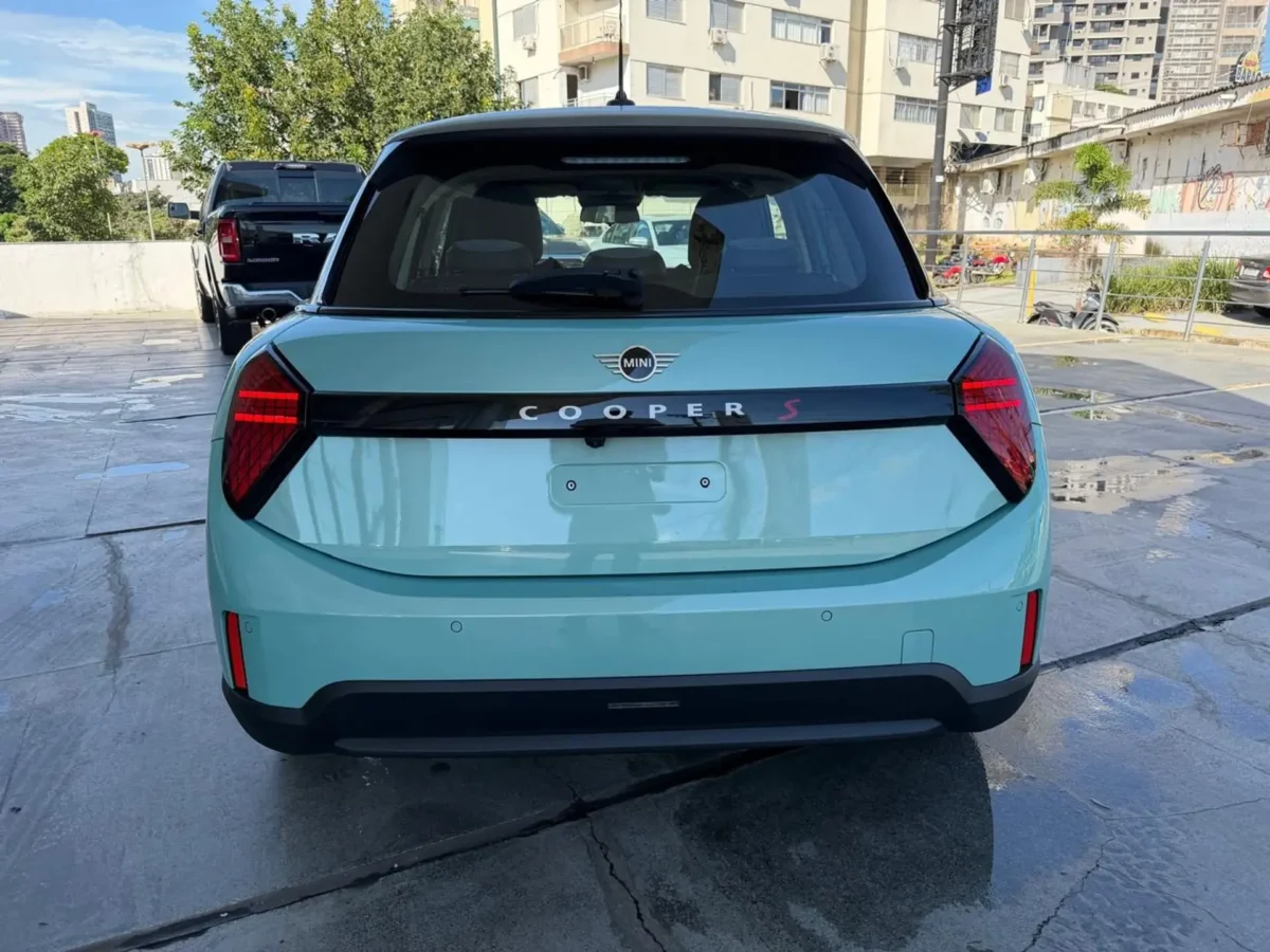 Avaliamos o novo Mini Cooper S 2026: Veja todos os detalhes
