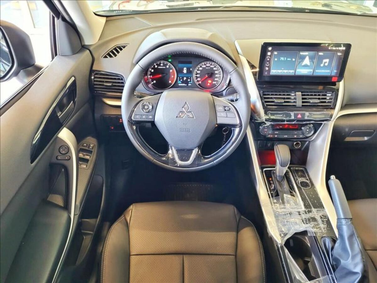 Mitsubishi Eclipse Cross Rush 2027 surpreende na versão de entrada e preço chama atenção