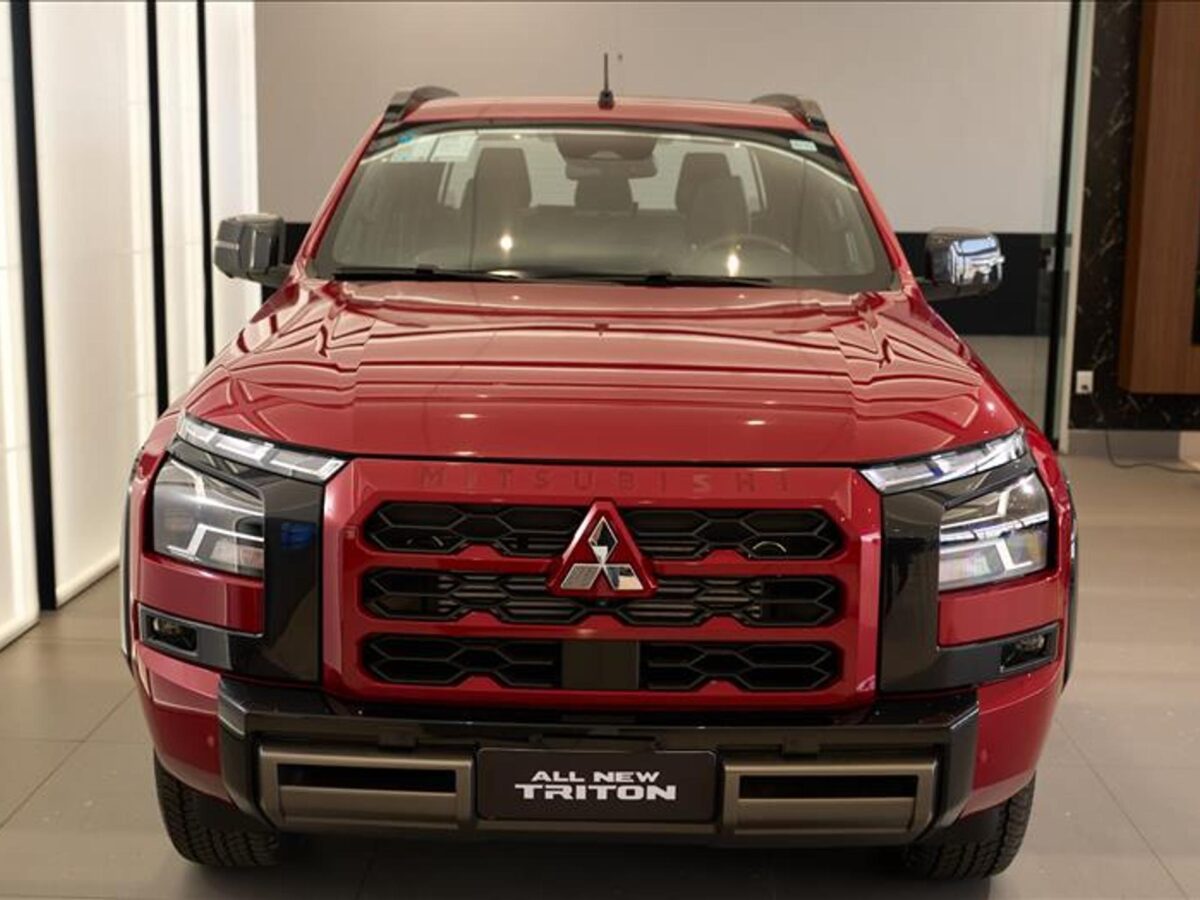 Mitsubishi Triton Katana 2027: nova picape aposta em luxo, força e capacidade 4x4