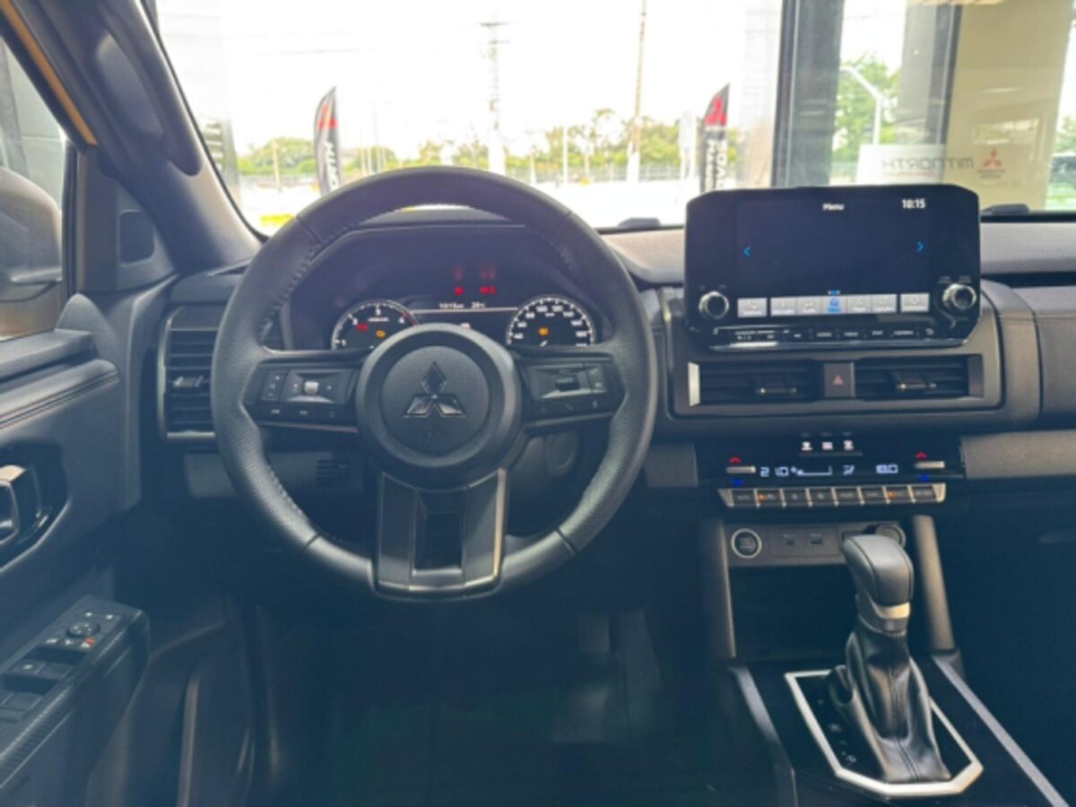 Nova Mitsubishi Triton Savana 2027 tem visual agressivo e alma off-road