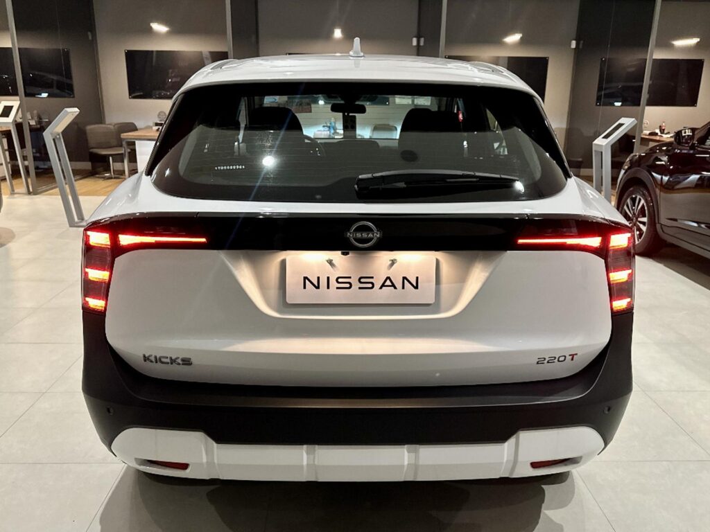 Rodamos com o Nissan Kicks Sense 2026 e o ADAS entrega mais do que promete