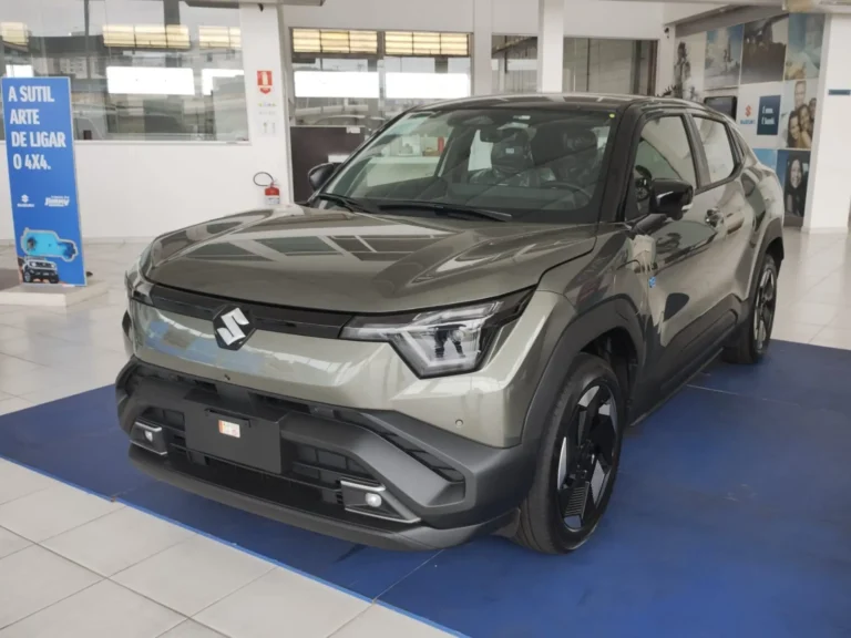 Suzuki eVitara troca a tradição a gasolina por 184 cv e tração elétrica