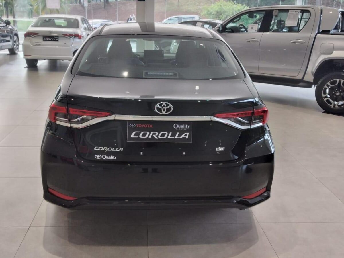Novo Toyota Corolla XEi 2026 ainda vale a pena? Avaliamos a versão 2.0 Flex