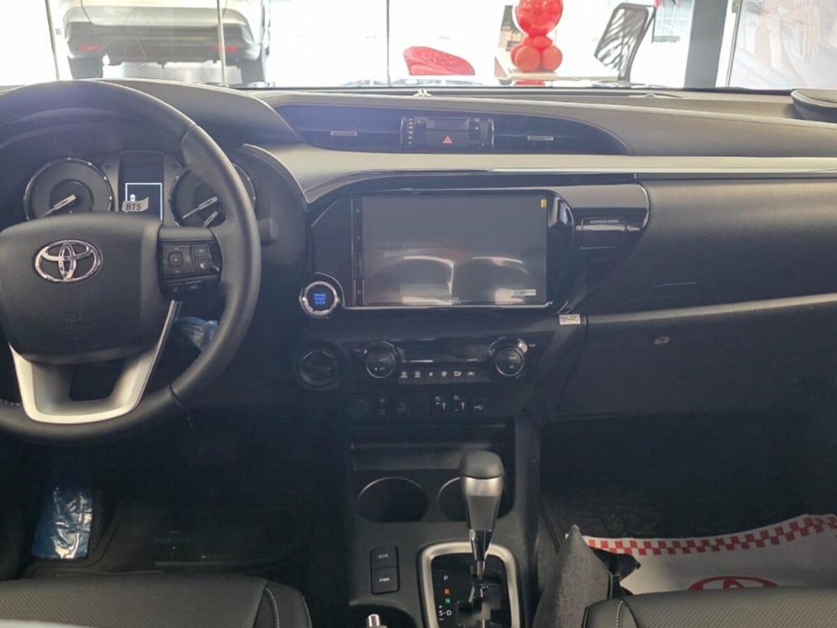 Antes de comprar a Toyota Hilux 2026, veja o comparativo SRV vs SRX