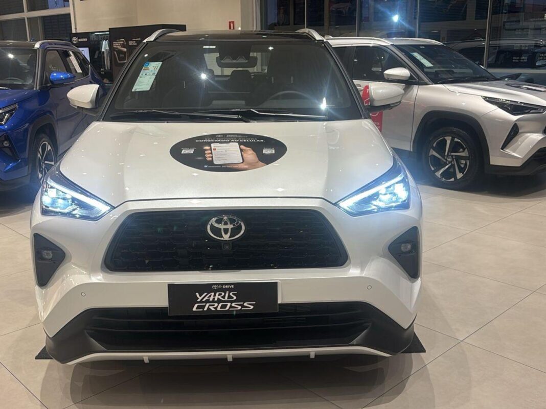 Toyota Yaris Cross XRX 2026 em detalhes: o que o novo SUV oferece na prática