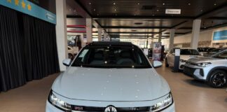 Volkswagen Jetta GLI 2026 entrega desempenho de esportivo premium por preço mais acessível