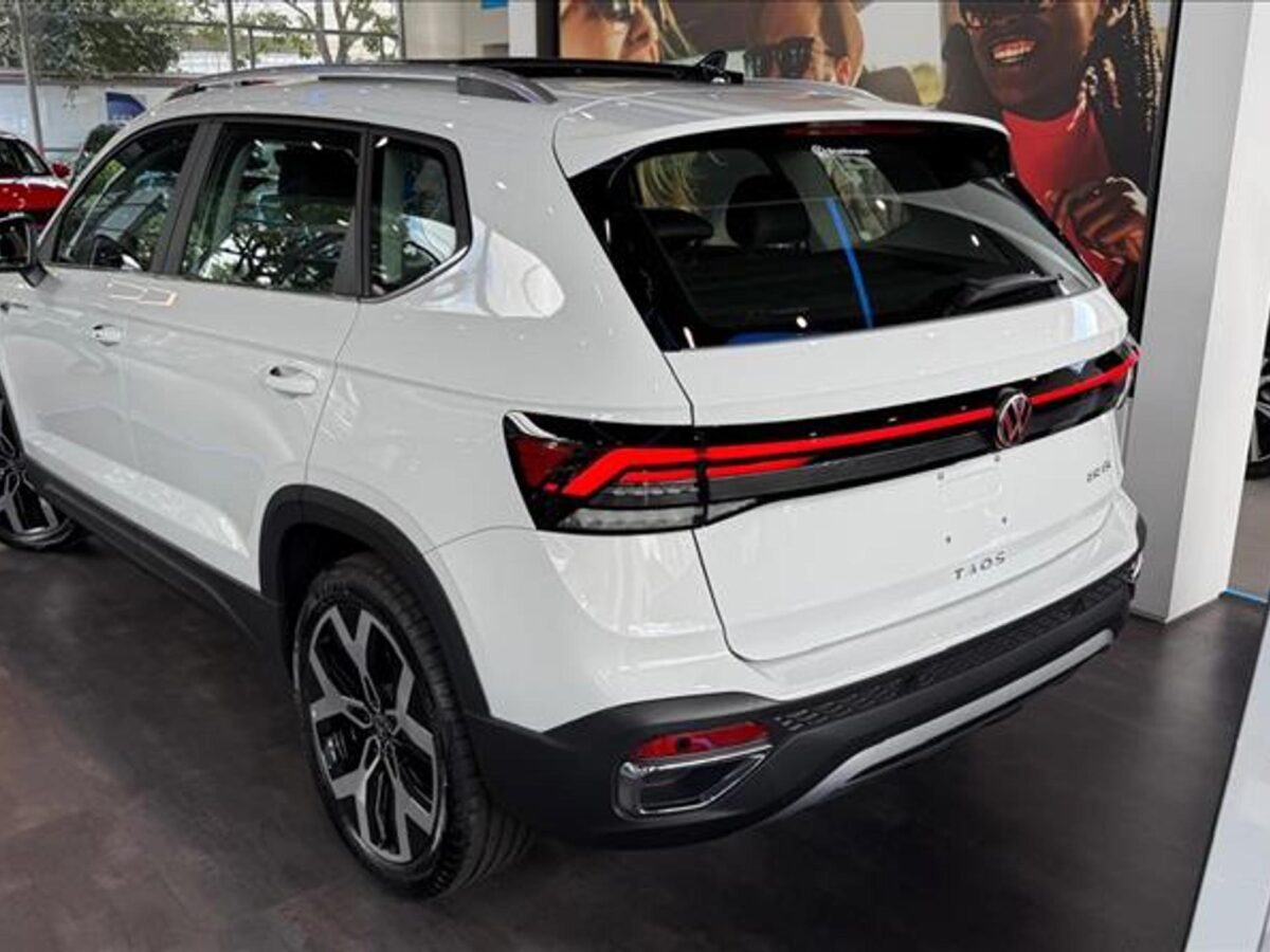 Novo Volkswagen Taos 2026: o que mudou, o que piorou e se ainda vale a pena