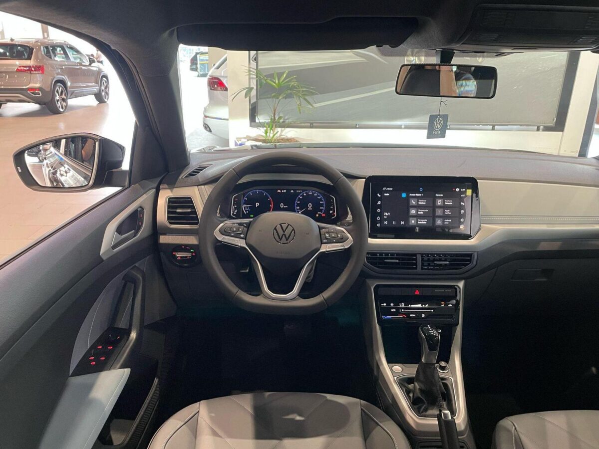 Volkswagen T-Cross Comfortline 2026 tem desconto de até R$ 32 mil e taxa zero
