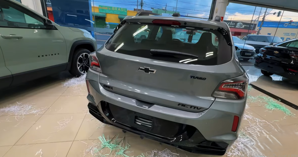 Novo Chevrolet Onix Activ 2027: avaliação revela pontos fortes e limitações