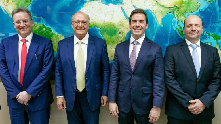 GM eleva investimentos no Brasil para R$ 10,5 bilhões e revela planos para híbridos