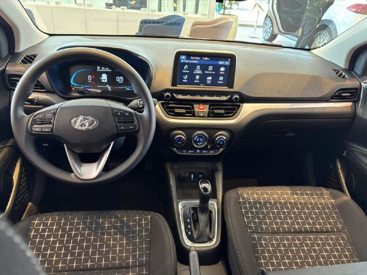 Hyundai HB20 lidera vendas da marca novamente após crescer 23,55% em maio