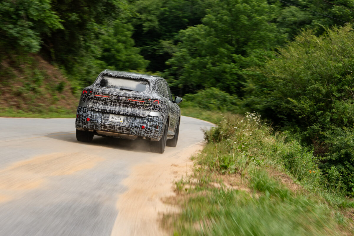 BMW X5 2027 se prepara para estreia com visual renovado