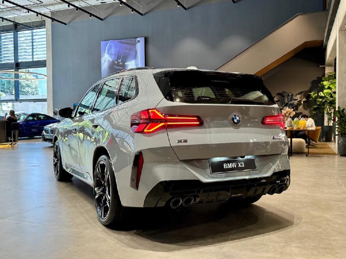 Novo BMW X3 M50 2026: veja todos os detalhes do SUV esportivo de luxo