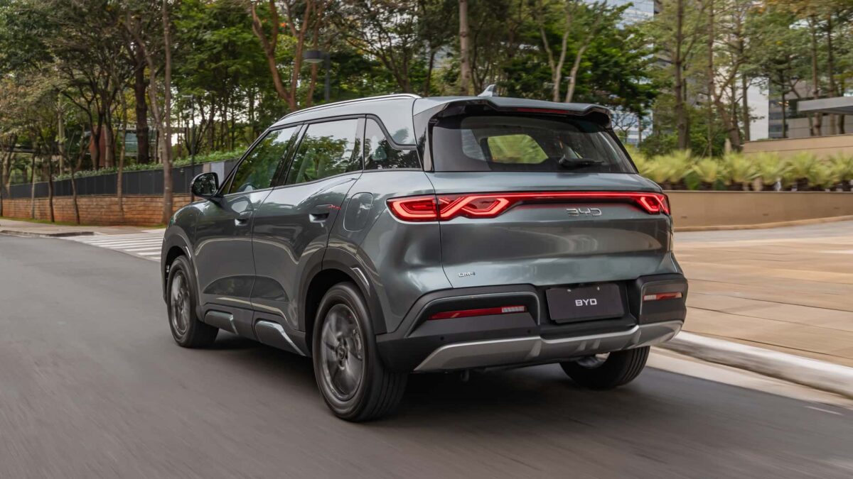 Novo BYD Atto 2 estreia por R$ 149 mil; confira preços, equipamentos e detalhes