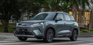 Novo BYD Atto 2 entra em pré-venda antes de ser fabricado no país