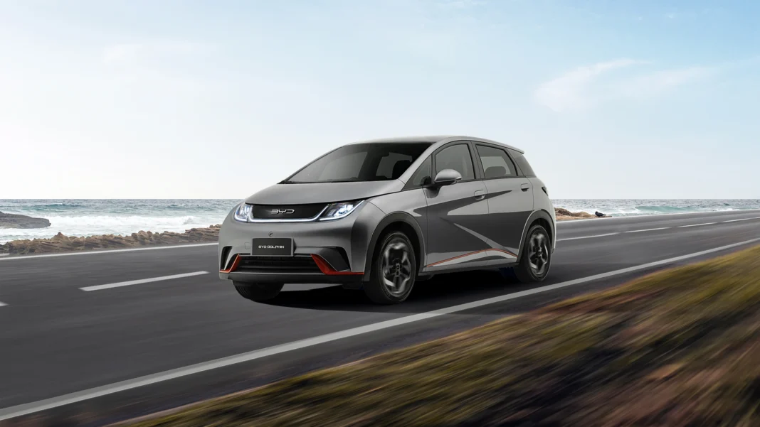 BYD Dolphin tem salto de 64,23% nas vendas de maio impulsionado pela nova versão SE