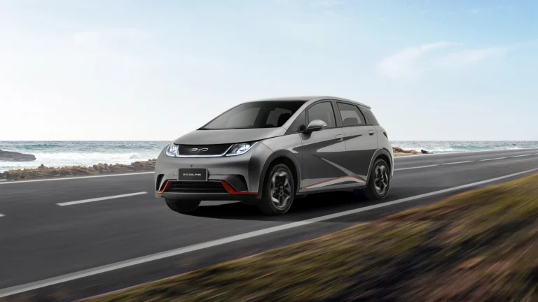 BYD encerra ciclo de queda e retoma crescimento nas vendas globais