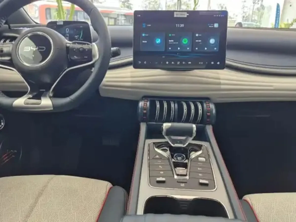 BYD Yuan Plus promete 500 km de autonomia — confira a avaliação