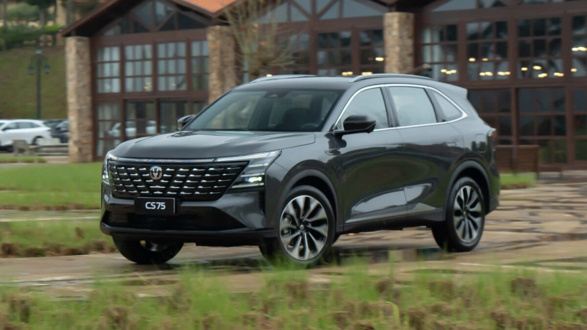 Novo Caoa Changan CS75 aparece sem camuflagem antes do lançamento