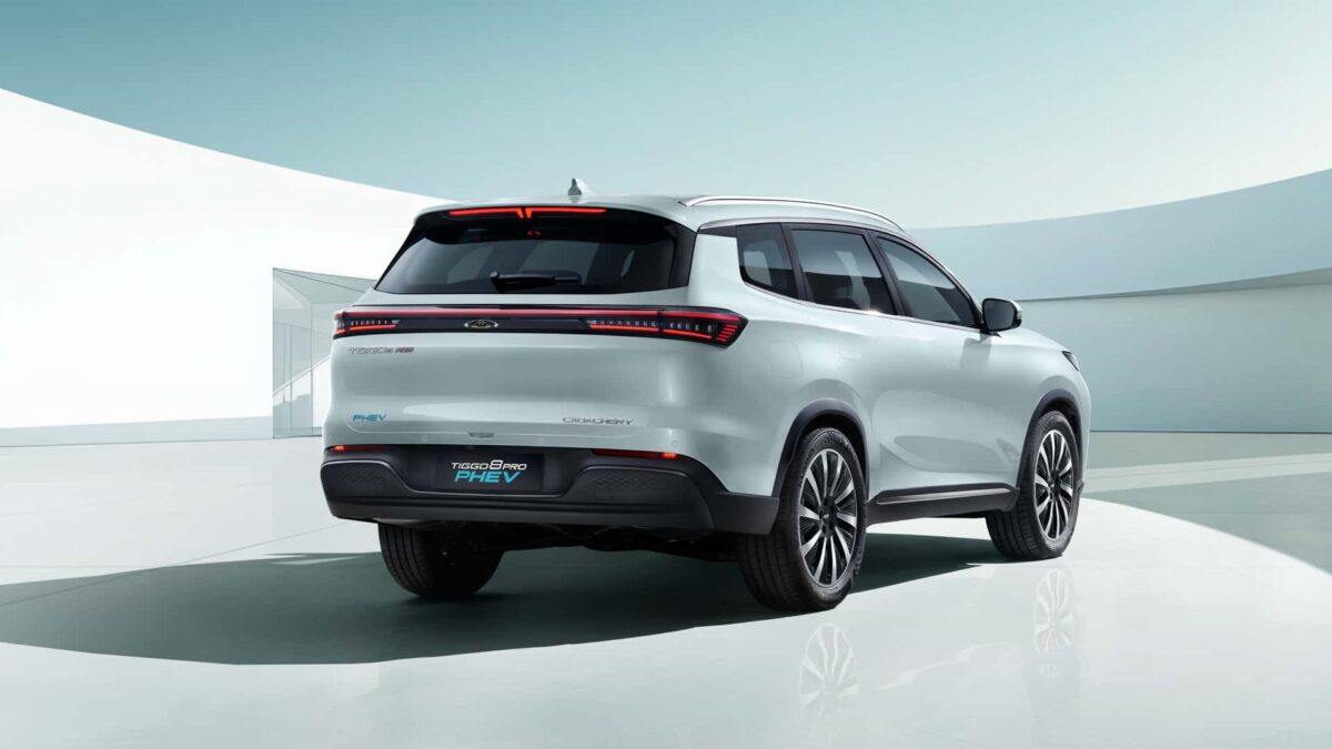 CAOA Chery Tiggo 8 PHEV surpreende? Veja se ele supera os SUVs da BYD e GWM