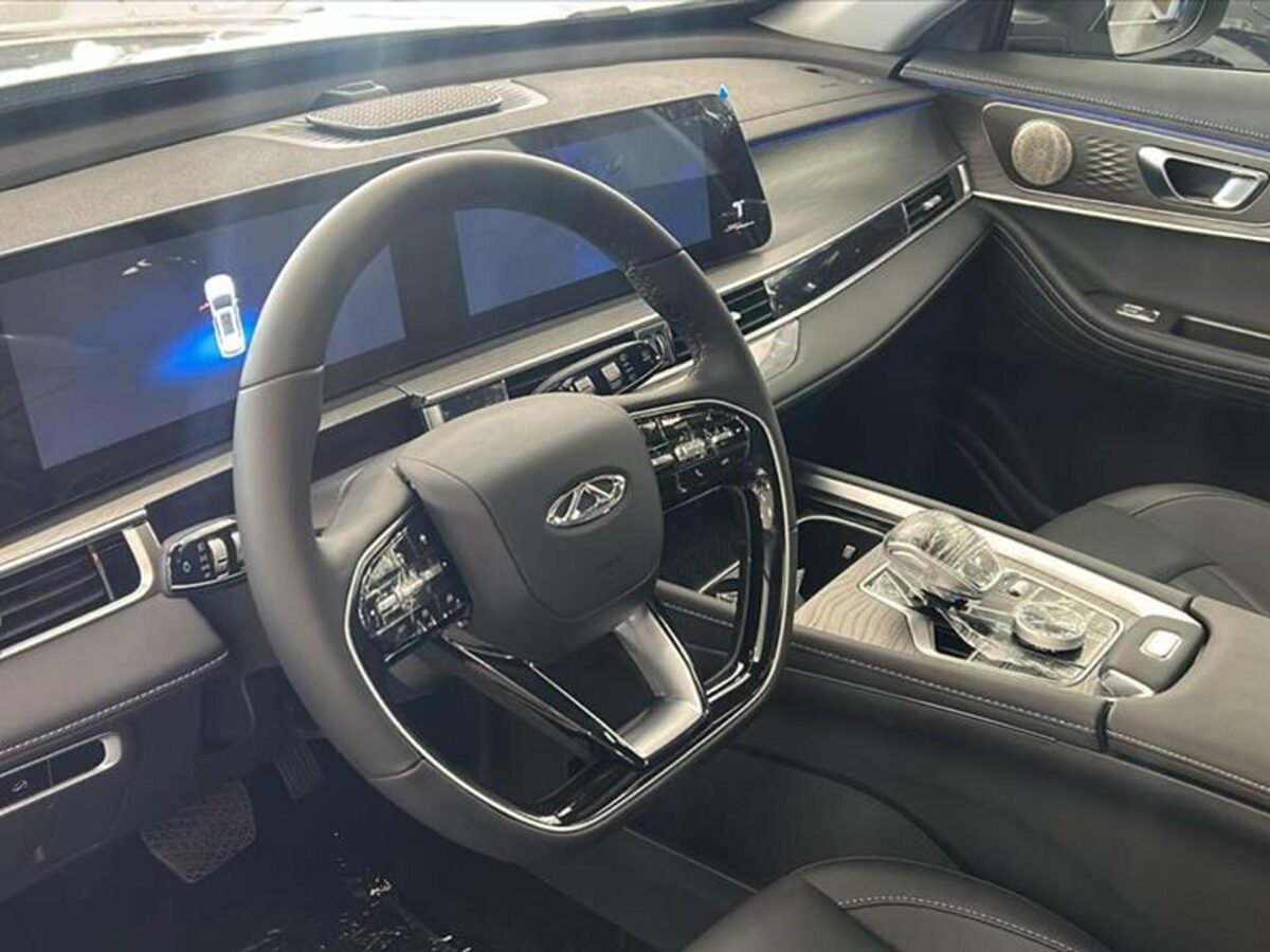 Avaliação: Caoa Chery Tiggo 8 Pro 2027 vale o que custa?