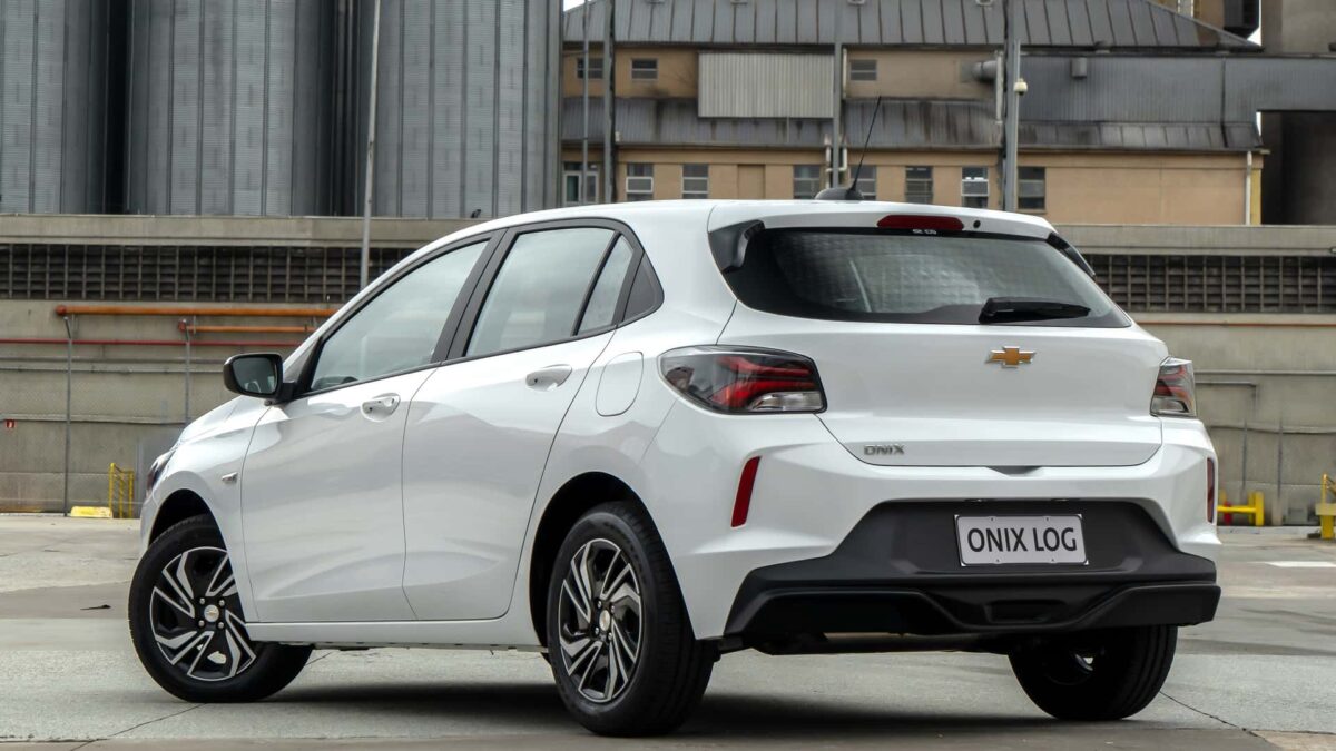 Chevrolet Onix Eco estreia como opção movida exclusivamente a etanol
