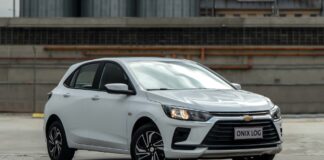 Chevrolet Onix Log: conheça a versão furgão derivada do hatch