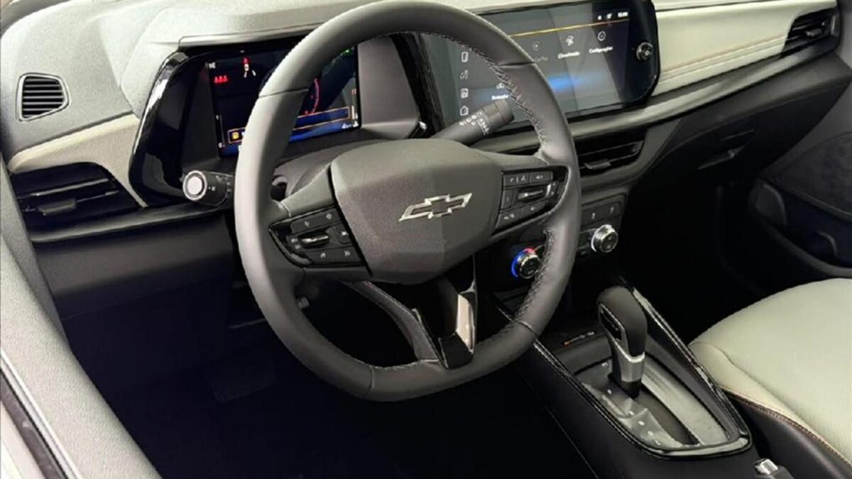 Chevrolet Sonic fica até R$ 19.900 mais barato para PcD em junho