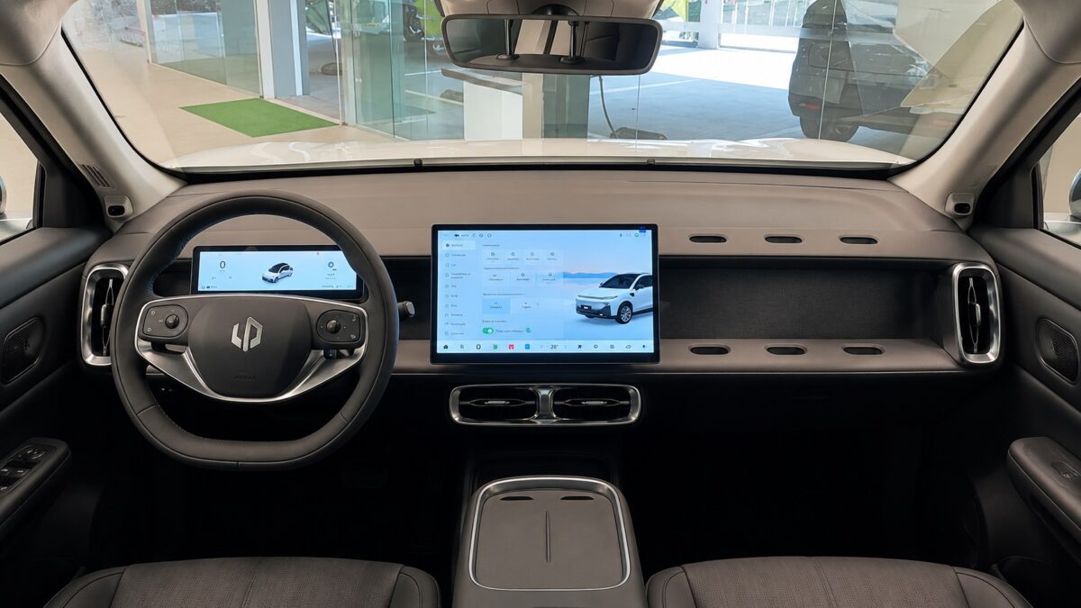 Vendas do Leapmotor B10 sobem 497,7% e modelo bate recorde desde a estreia no Brasil